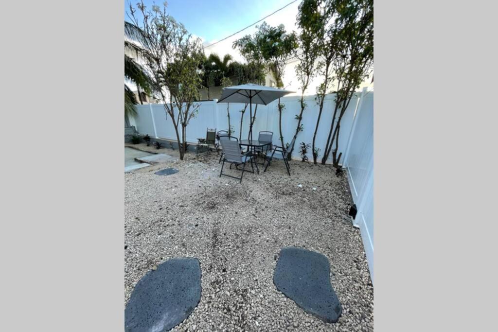Spacious 2 Bedroom Beach House With King Suite Waianae Ngoại thất bức ảnh